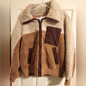 American Eagle Women's Faux Sherpa Jacket Size M